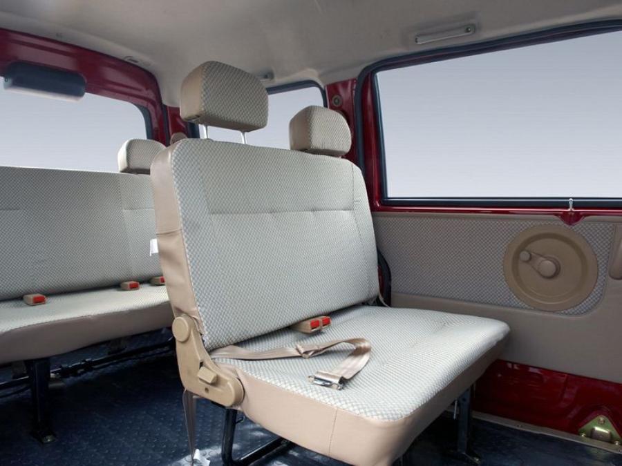 Интерьер DongFeng Mini MPV EQ6380LF (EQ6380LF) 2008 года  (фото 3 из 9)